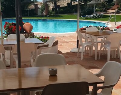 RM0129    2 Bedroom 1 Bathroom 2nd Floor Apt Jardin A Complex
